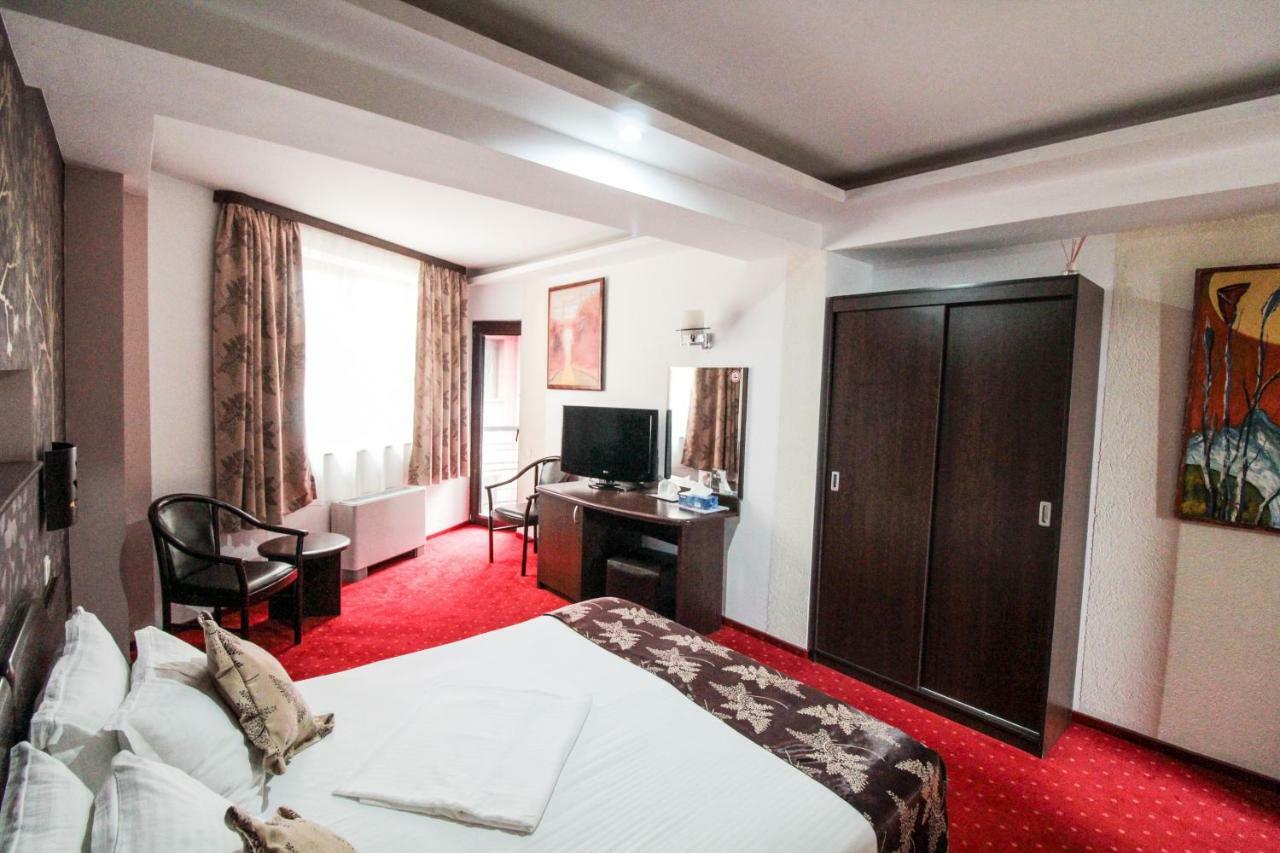 Razvan Hotel